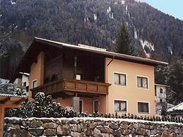 Cozy Apartment near Ski Area in Sautens