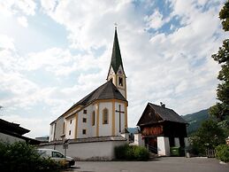 Beautiful Apartment Near Ski Area in Kirchberg