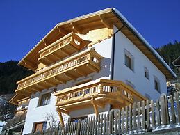 Apartment With Mountain Views From the Balcony