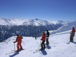 Apartment With Mountain Views From the Balcony