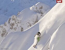 Spacious Apartment in Kitzbuhel near Ski Lift