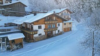 Apartment on the Mountainside in Silbertal