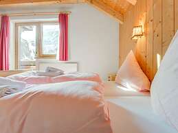 Luxury Apartment in Längenfeld near Ski Area