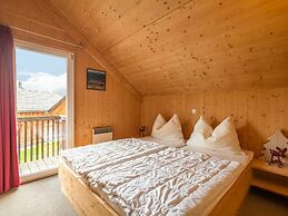 Wooden Chalet in Styria near Kreischberg Ski Area