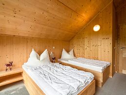 Wooden Chalet in Styria near Kreischberg Ski Area