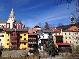 Wooden Chalet in Styria near Kreischberg Ski Area