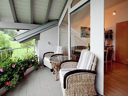 Stylish Holiday Oasis With Sauna & Garden