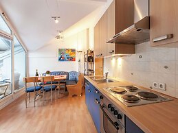 Stylish Holiday Oasis With Sauna & Garden