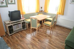 Cozy Holiday Home in Carinthia near Ski Area