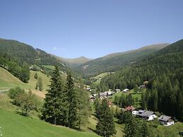 Cozy Holiday Home in Carinthia near Ski Area