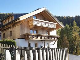 Spacious Apartment near Ski Area in Fendels