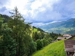 Spacious Apartment near Ski Area in Fendels