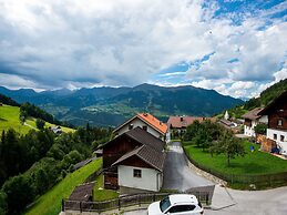 Spacious Apartment near Ski Area in Fendels