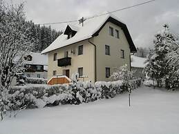 Scenic Holiday Home in Deutsch Griffen near Hochrindl