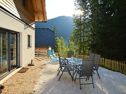 Chalet Only 200 m From ski Lift With Sauna