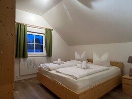 Chalet Only 200 m From ski Lift With Sauna