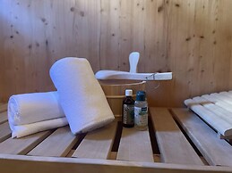 Comfortable Chalet in Hohentauern with Whirlpool near City Center