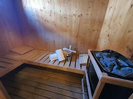 Comfortable Chalet in Hohentauern with Whirlpool near City Center