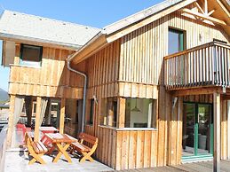 Comfortable Chalet in Hohentauern with Whirlpool near City Center