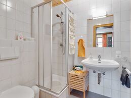 Vibrant Apartment near Ski Area in Fiss