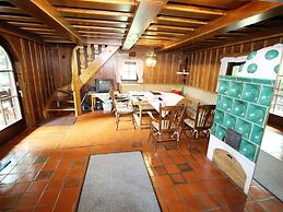 Quiet Holiday Home Near ski Resort