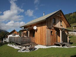 Cozy Chalet in Hohentauern near Ski Area
