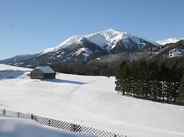 Chalet in Hohentauern With In-house Wellness