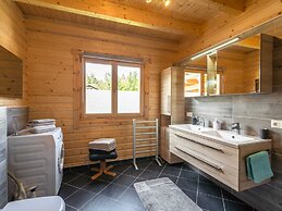 Cozy Holiday Home in Finkenstein near Lake