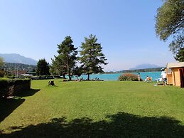 Cozy Holiday Home in Finkenstein near Lake