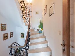 Vintage Holiday Home Near Ski Area
