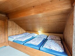 Vintage Holiday Home Near Ski Area