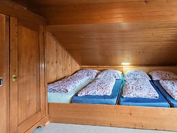 Vintage Holiday Home Near Ski Area