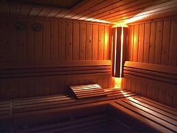 Chalet in Stoumont With Pool and Sauna