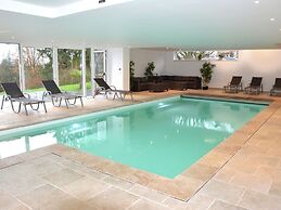 Chalet in Stoumont With Pool and Sauna