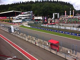 Chalet in Stoumont With Pool and Sauna