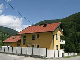 Apartment in Rennweg am Katschberg Near ski Area