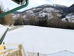 Apartment in Rennweg am Katschberg Near ski Area