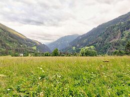 Welcoming Holiday Home in Tyrol