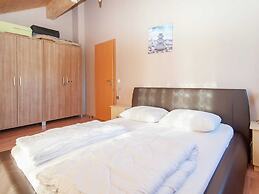 Spacious Chalet near Ski Slopes in Kotschach-Mauthen