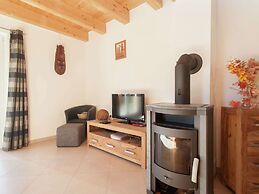 Spacious Chalet near Ski Slopes in Kotschach-Mauthen