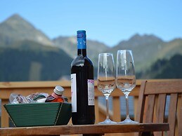 Wooden Chalet in Hohentauern With Sauna