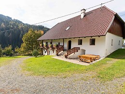 Spacious Holiday Home in Eberstein / Carinthia With Sauna