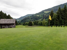Mountain View Apartment in Bad Kleinkirchheim near Ski Area