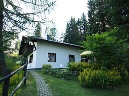 Queitly Located Chalet near Resort Center of Nassfeld