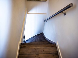 Luxe Home with Hot Tub & Sauna