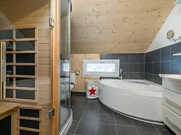 Chalet in Hohentauern With Sauna and hot tub