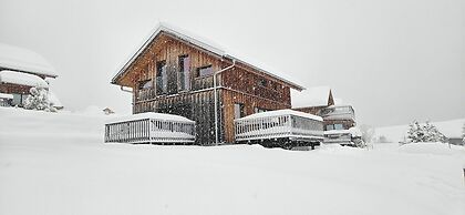 Chalet in Hohentauern With Sauna and hot tub