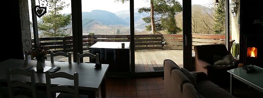 Bungalow With View Near Coo