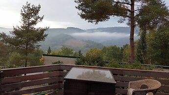 Bungalow With View Near Coo