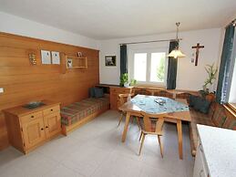 Home With a Wooden Decor and Full of Atmosphere